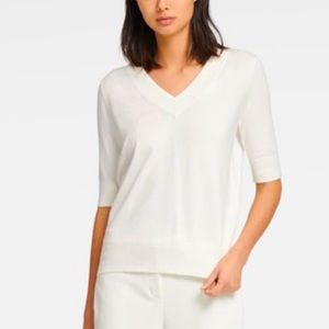 DKNY 3/4 SLEEVE V-Neck BEIGE SWEATER. size: Medium